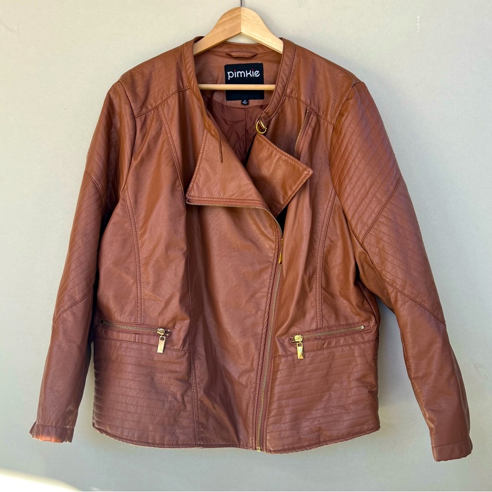 Pimkie Short Biker Style Faux Leather / Pleather Jacket Camel / Cognac Color XXL